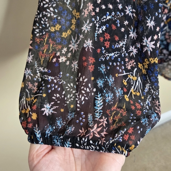Xhilaration | Floral Print Boho Dress Crochet Lace Front Sheer Upper & Sleeves - Picture 5 of 8